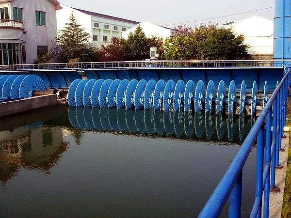 處理冶金廢水用聚合氯化鋁的優(yōu)勢是什么？聚合氯化鋁的特性決定效果。